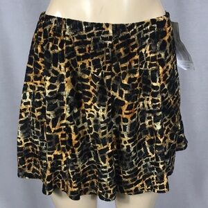 Zuliana Size Medium Animal Print Velvet Mini Skirt. Made in USA. New with Tags